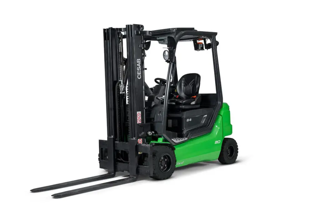 Green CESAB B4-20L electric forklift, left-front view on white background. - Prince Maasdijk