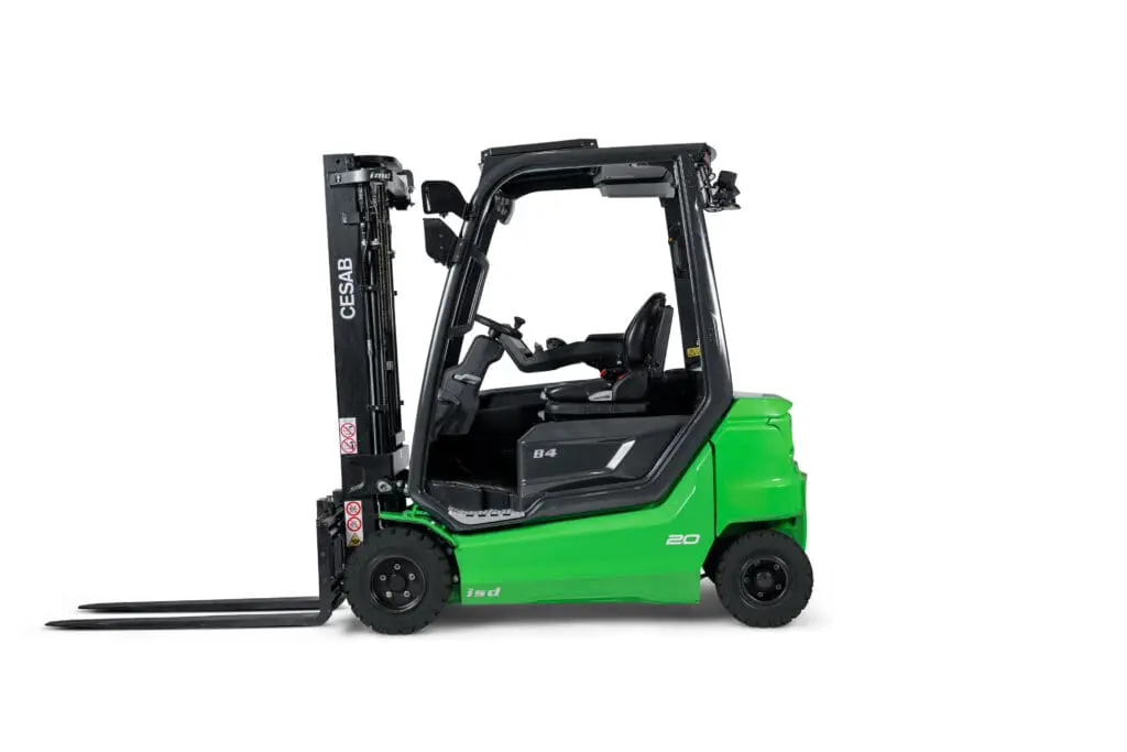 Green CESAB B4-20L electric forklift, side view on white background. - Prince Maasdijk