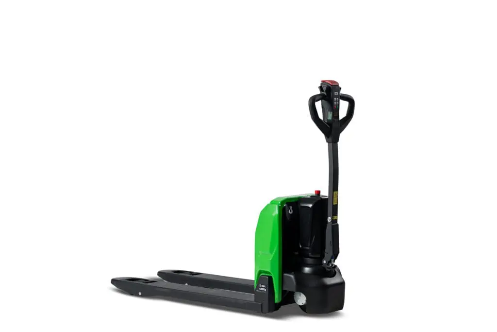 Green CESAB P013iB electric pallet truck, right-rear view on white background. - Prince Maasdijk