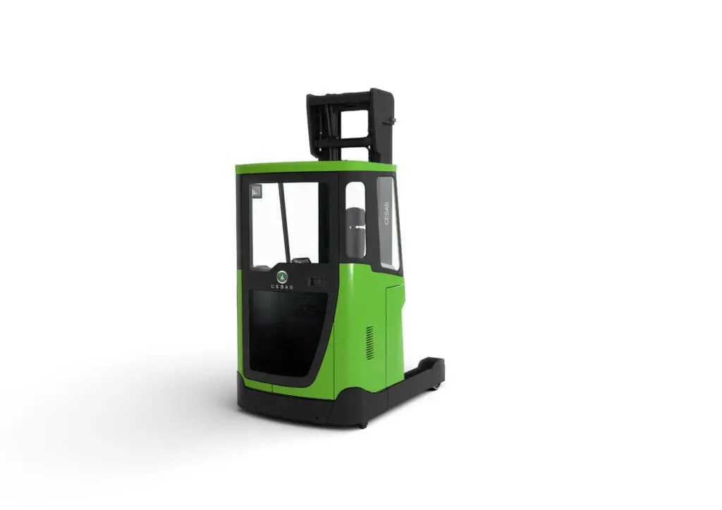 CESAB R300 closed-cab electric reach truck in green, three-quarter rear view on white background | Prins Maasdijk