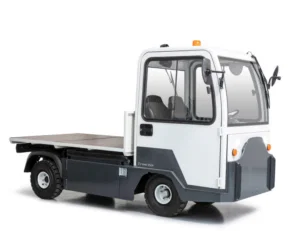 CESAB PE20.1 electric tractor - powerful model in warehouse | Prins Maasdijk