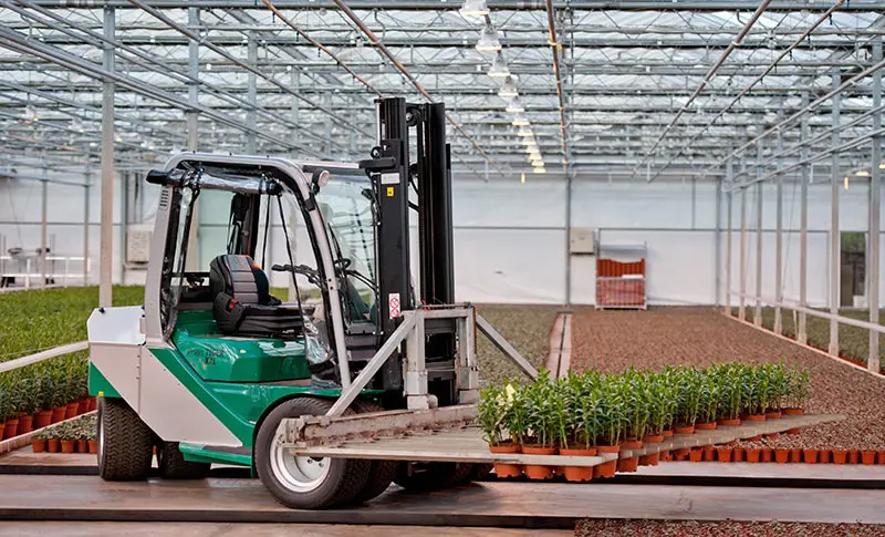 Prins Tiger XXL 1.0 Gas rough terrain forklift with roller effect for minimal rutting | Prins Maasdijk