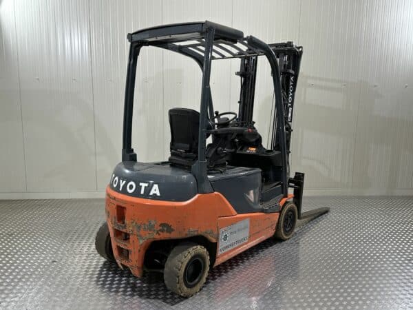 TOYOTA 8FBMT16 - Forklift Electric - Image 2