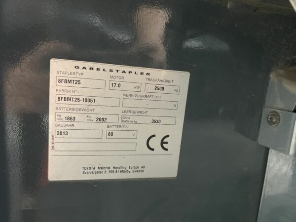 TOYOTA 8FBMT25 - Forklift Electric - Image 4