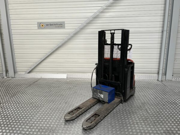 BT SWE200D - Stacker Electric