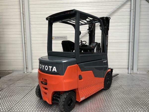 TOYOTA 9FBM25T - Forklift Electric - Image 2