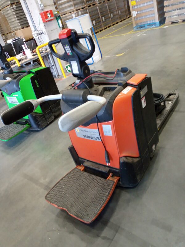 BT LPE200/8 - Electric pallet truck
