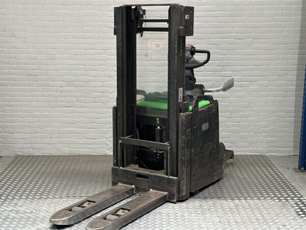 CESAB S314L - Stacker Electric - Image 2