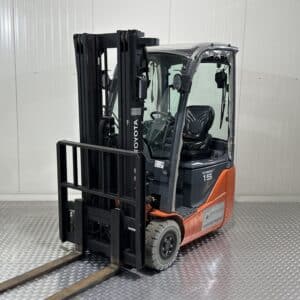 TOYOTA 8-FBE15T - Forklift Electric