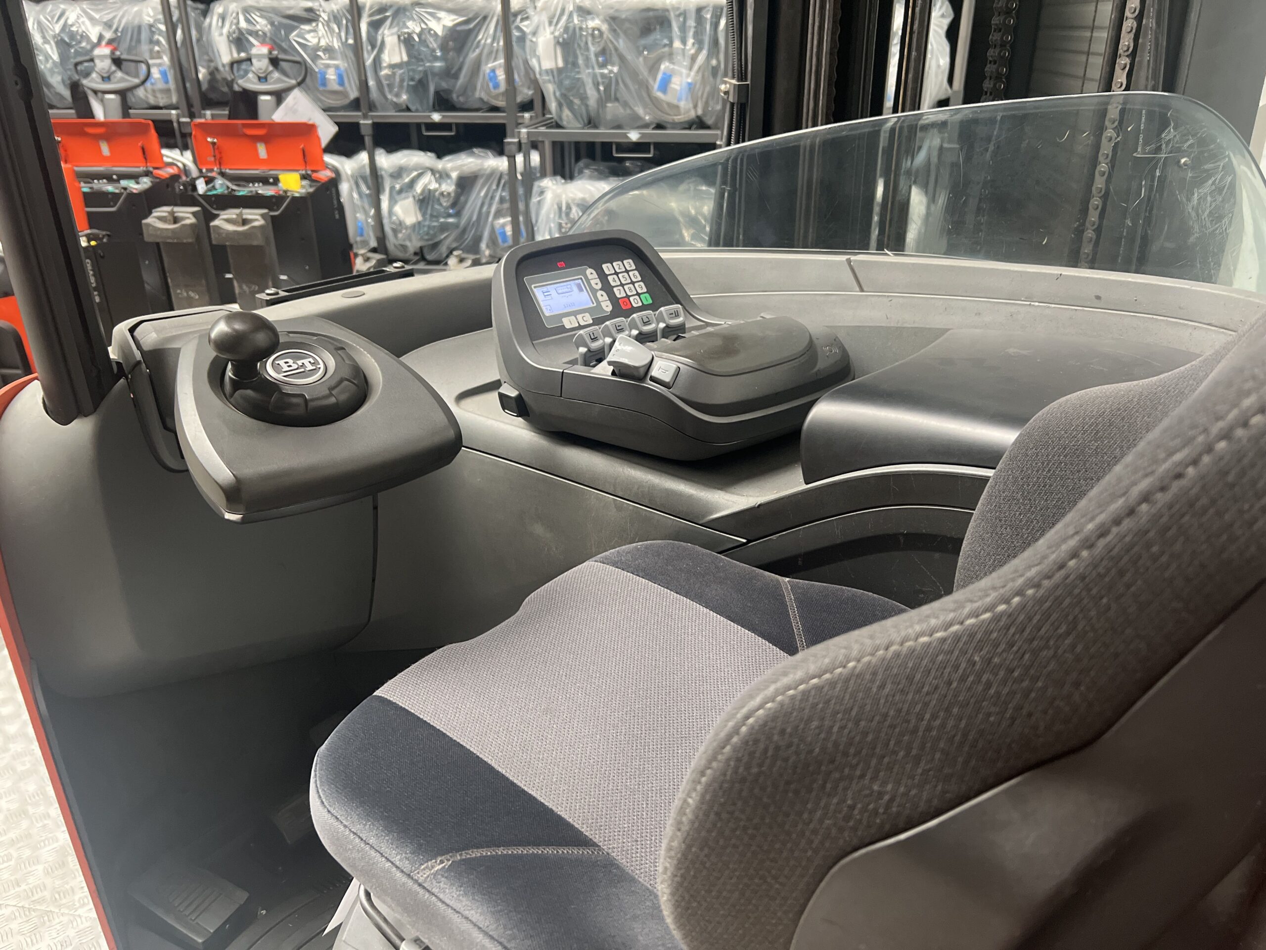 BT RRE160 - Reach truck - Image 3