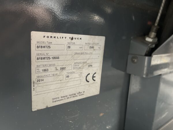 TOYOTA 8FBMT25 - Forklift Electric - Image 4