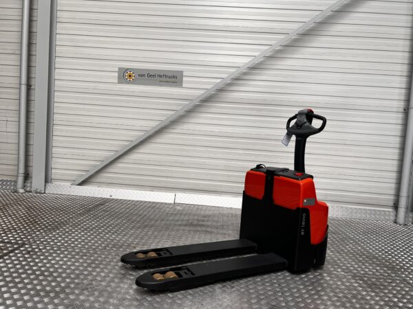 BT LWI160 - Electric pallet truck