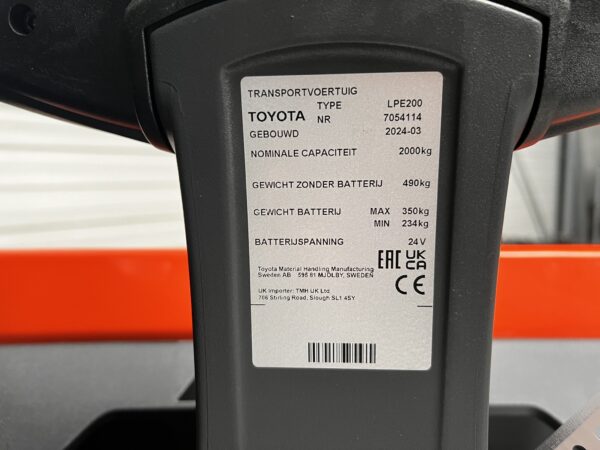TOYOTA LPE200/8 - Electric pallet truck - Image 4