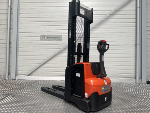 BT SWE140L - Stacker Electric - Image 2