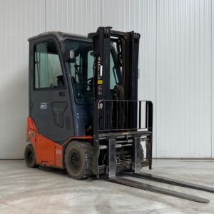 TOYOTA 8FBMKT20 - Forklift Electric