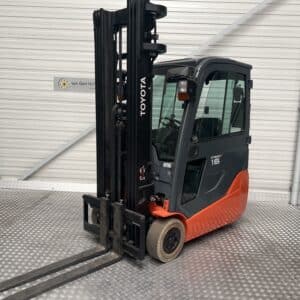TOYOTA 8FBET16 - Forklift Electric