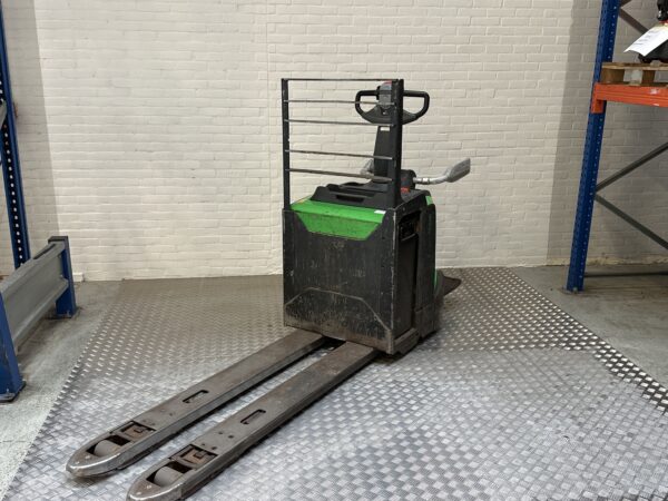 CESAB P320 NW MED 520/1590 - Electric pallet truck - Image 2