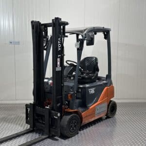 TOYOTA 8FBMK16T - Forklift Electric