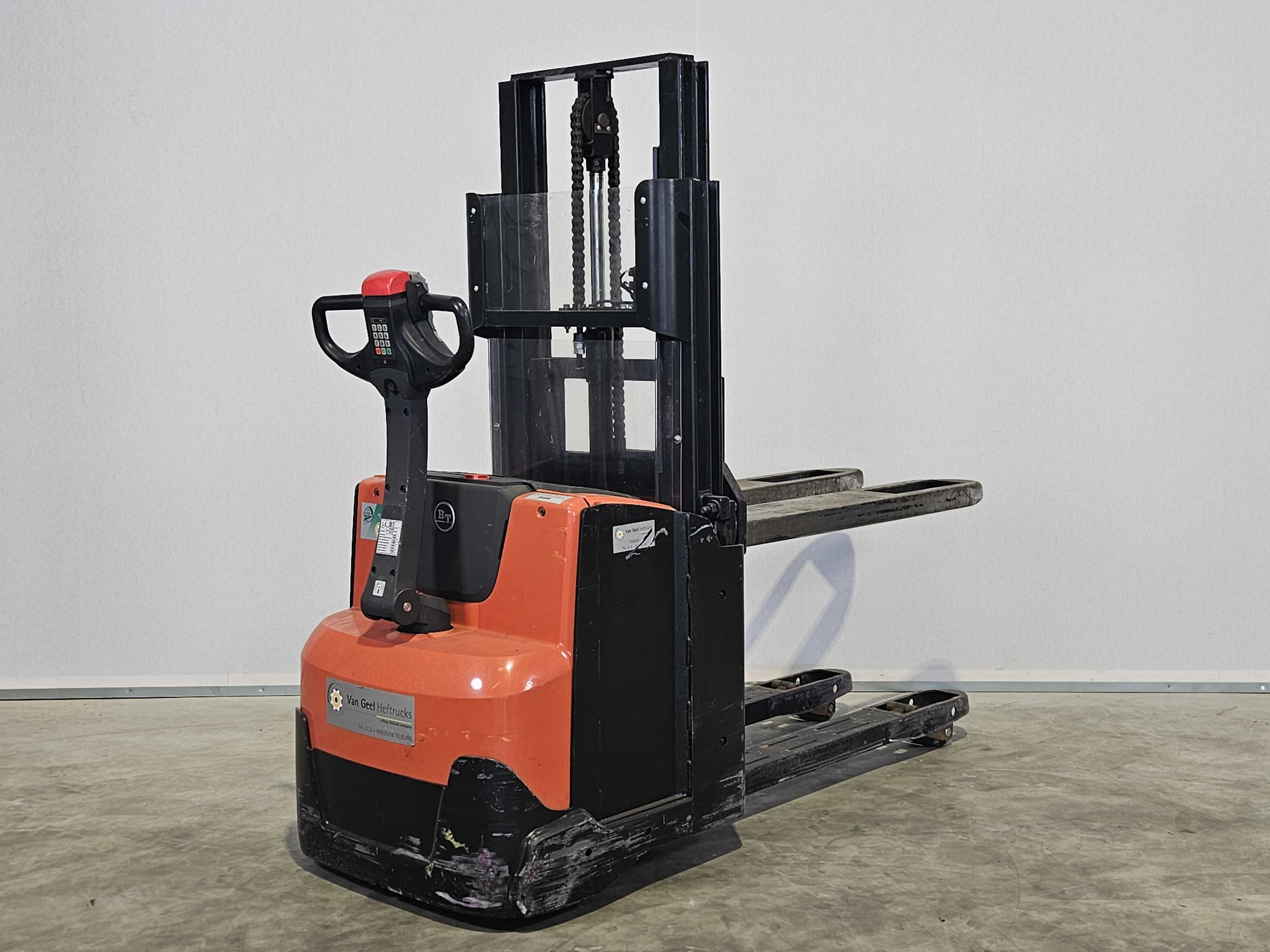 BT SWE200D - Stacker Electric