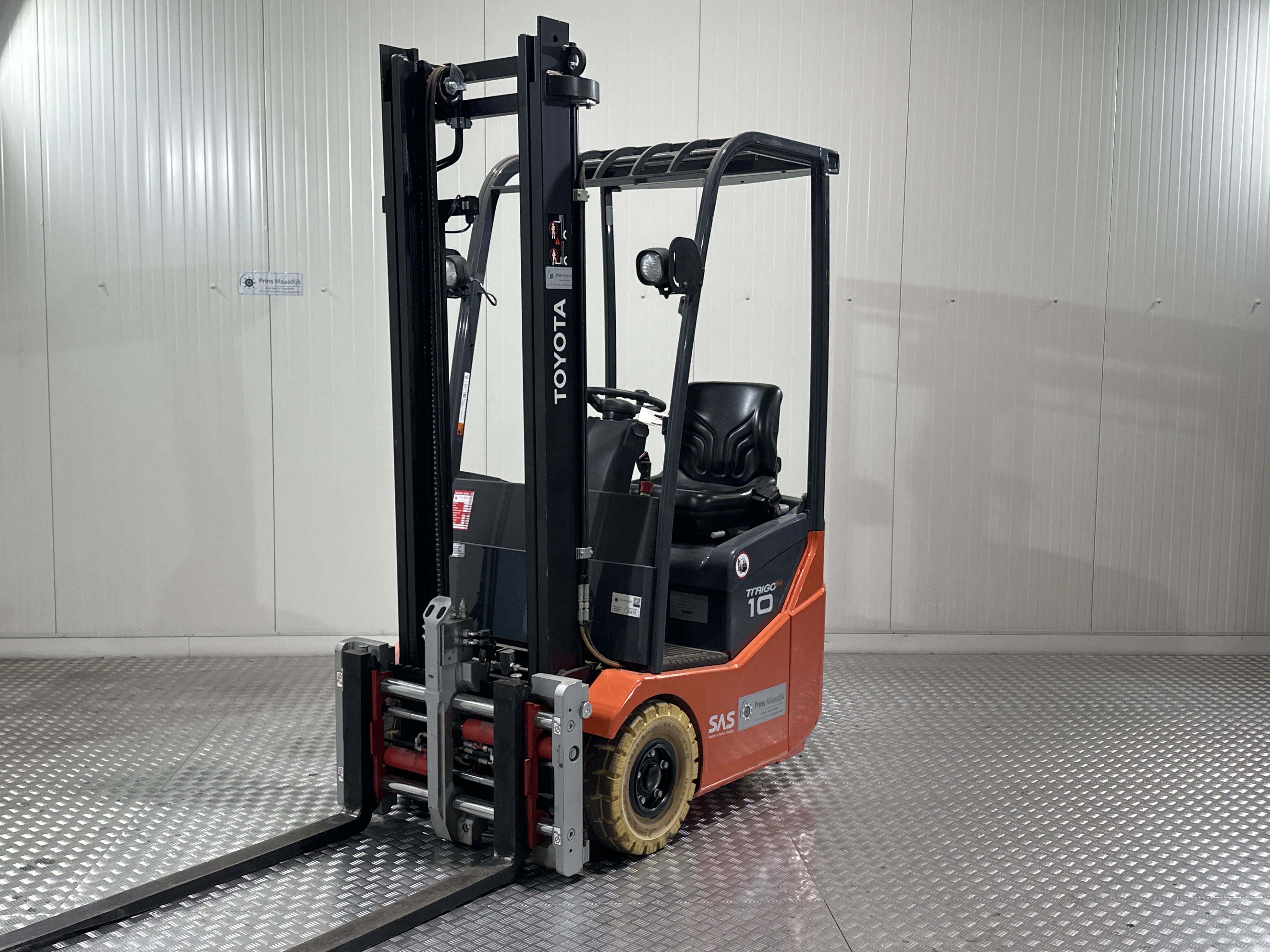 TOYOTA 7FBEST10 - Forklift Electric