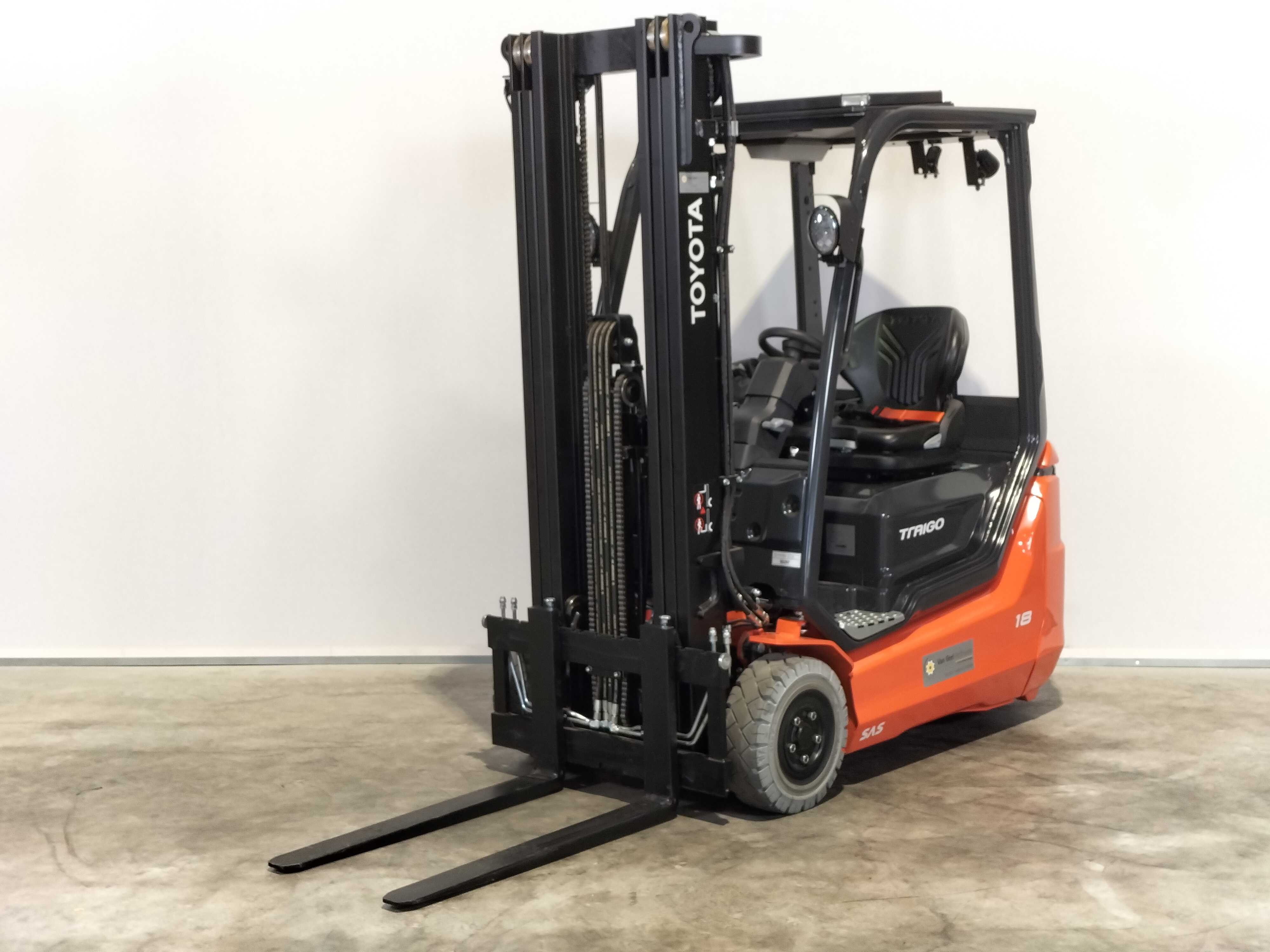 TOYOTA 9FBE18T - Forklift Electric