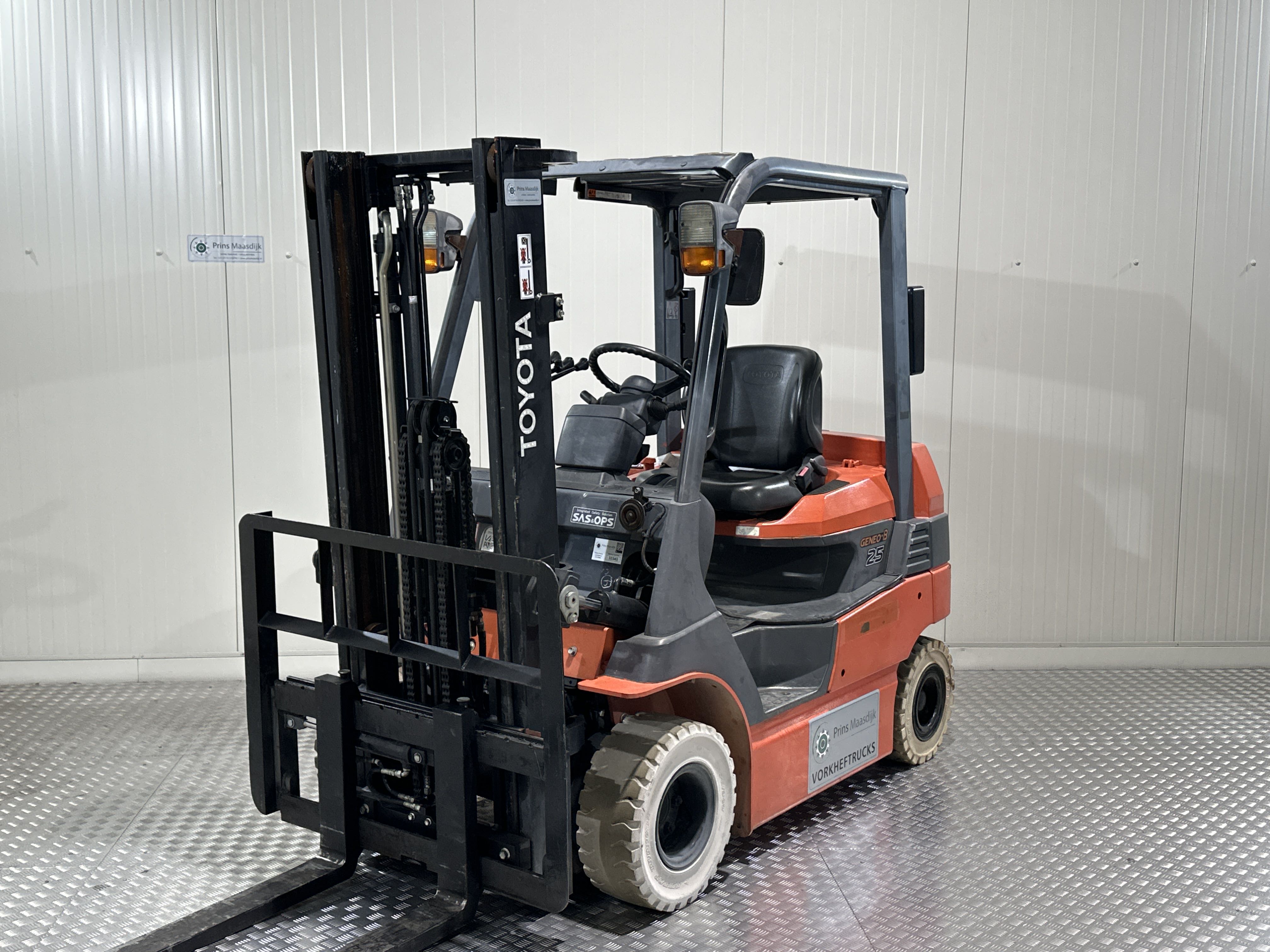 TOYOTA 7-FBL-25 - Forklift Electric
