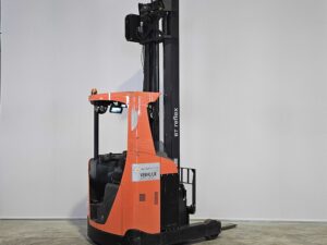 TOYOTA RRE160 – Reachtruck