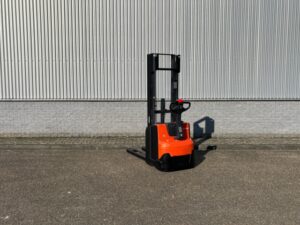 Toyota SWE120 – Toyota SWE120