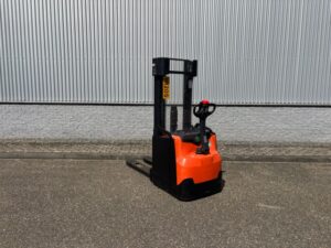 Toyota SWE200 – Toyota SWE200