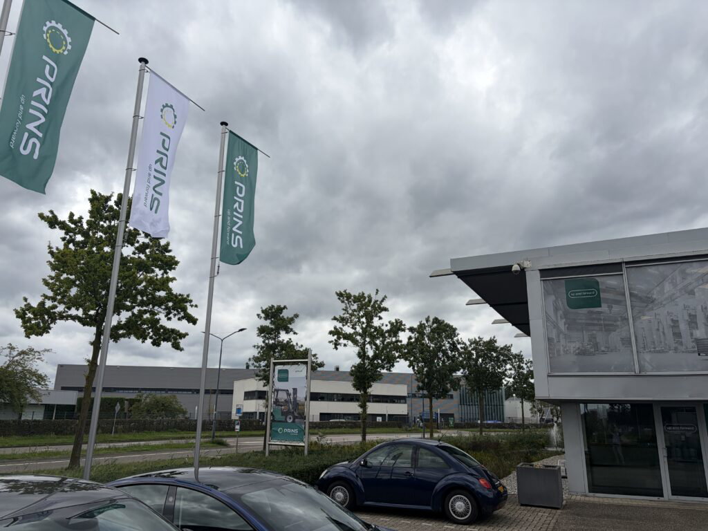 Sanders Heftrucks wordt Prins Helmond